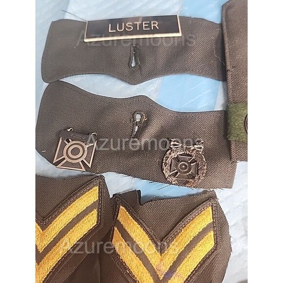 Lot of Military Used Patches Pins, Ribbons Tactical Cheverons - Picture 8 of 9